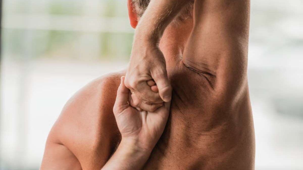 Etirement contracture dos