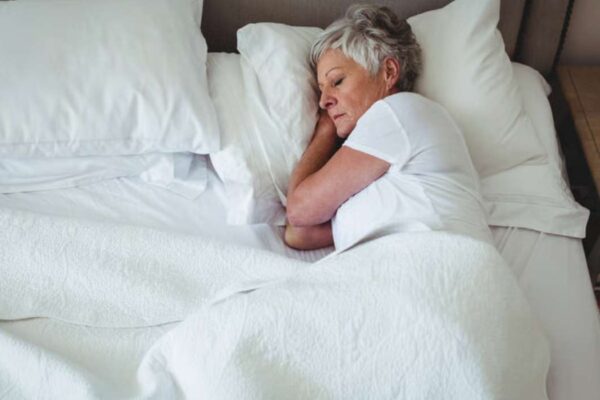 combien d'heures de sommeil à 60 ans